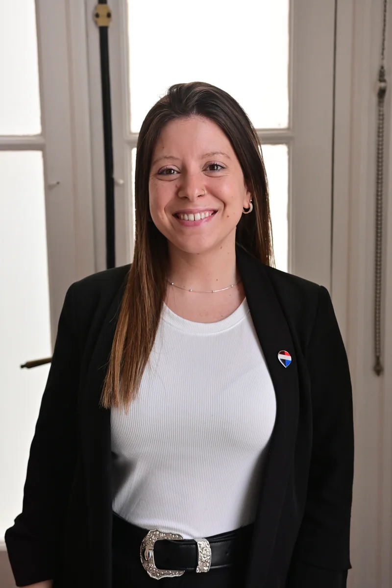 Romina Morandi, Recepcionista